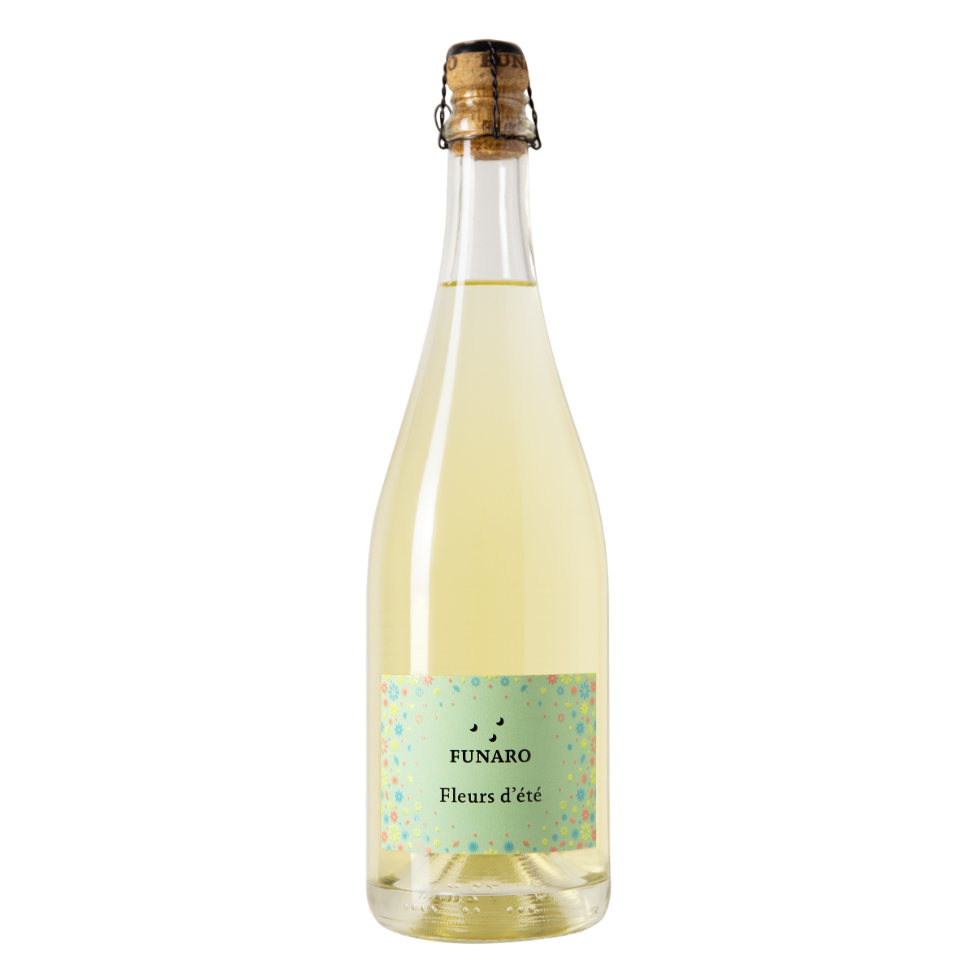 Bottiglia di Fleurs d'Été, vino bianco frizzante, siciliano biologico, di Cantina Funaro